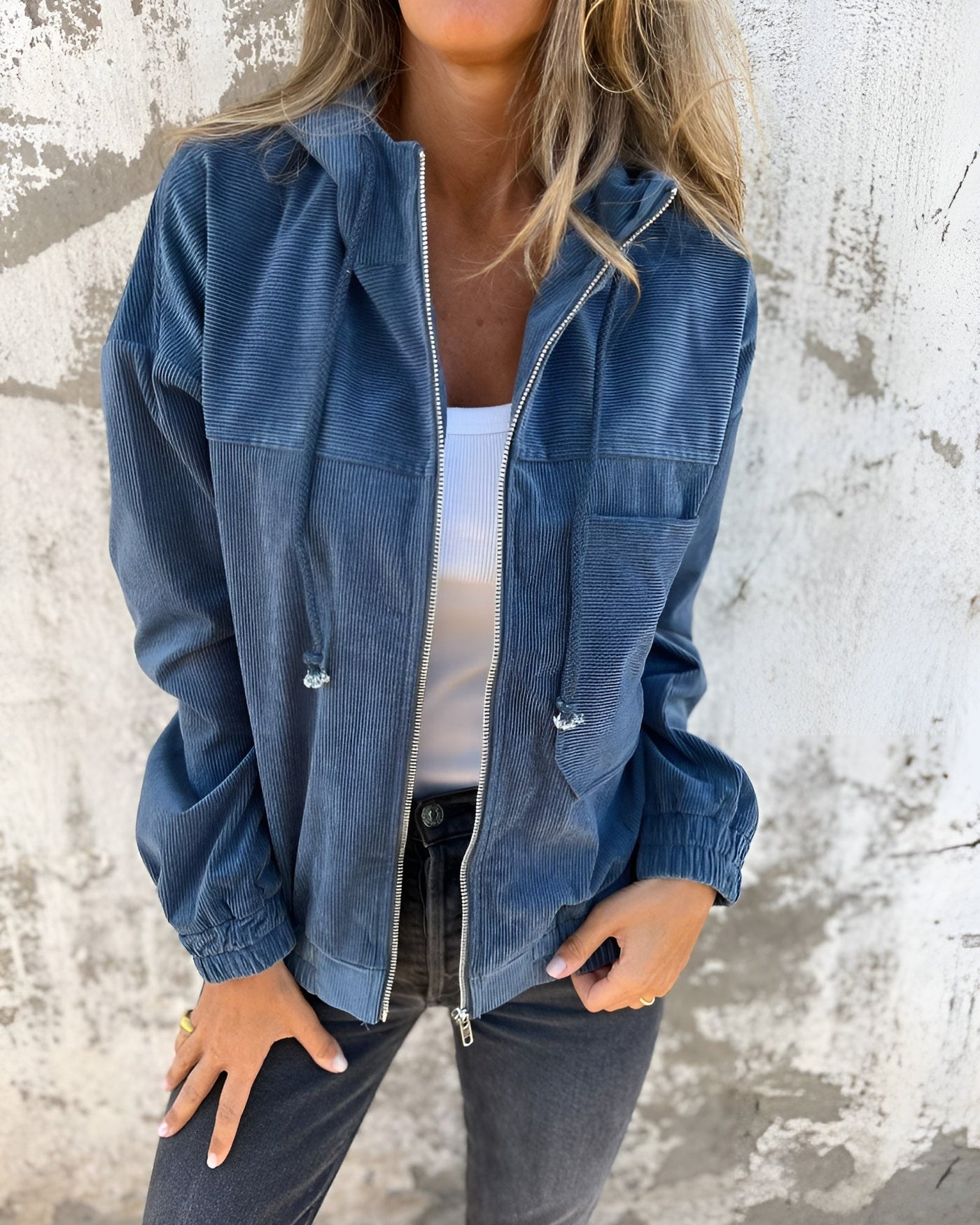 Marnie™ | Veste à capuche zippée en velours côtelé