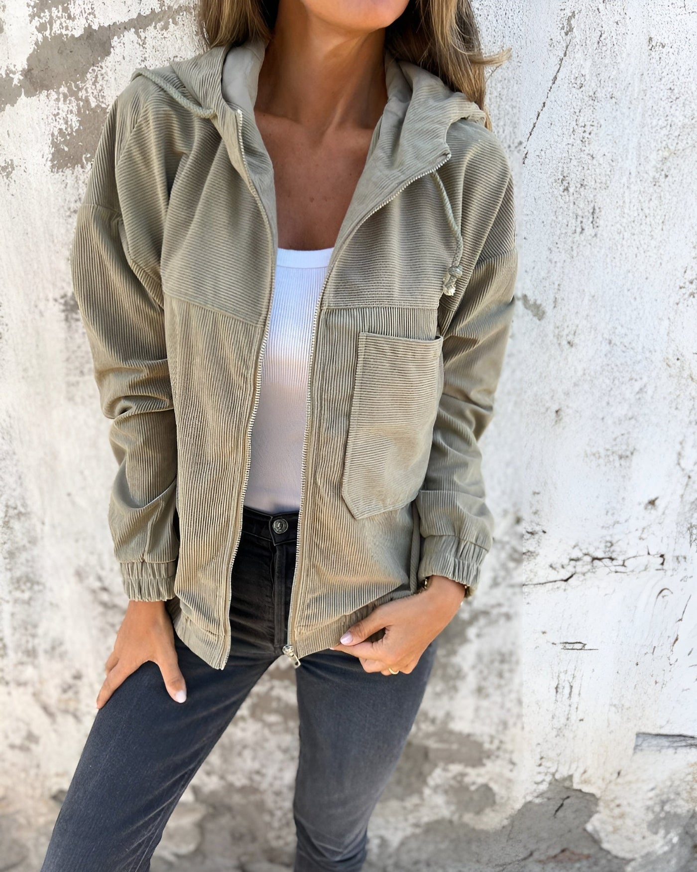 Marnie™ | Veste à capuche zippée en velours côtelé