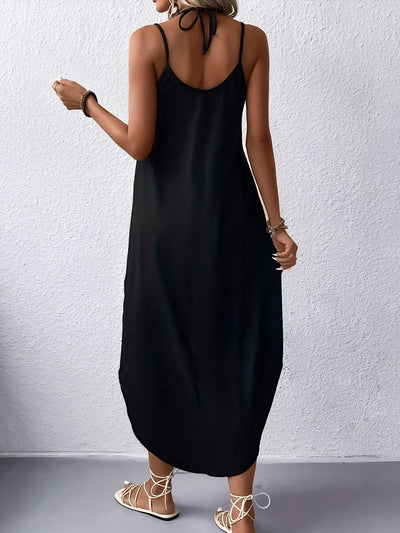 Cécile™ | Robe caraco unie à ourlet arrondi