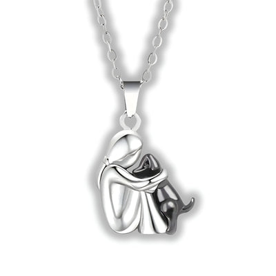 Justine™ | Collier avec un pendentif en forme de chien