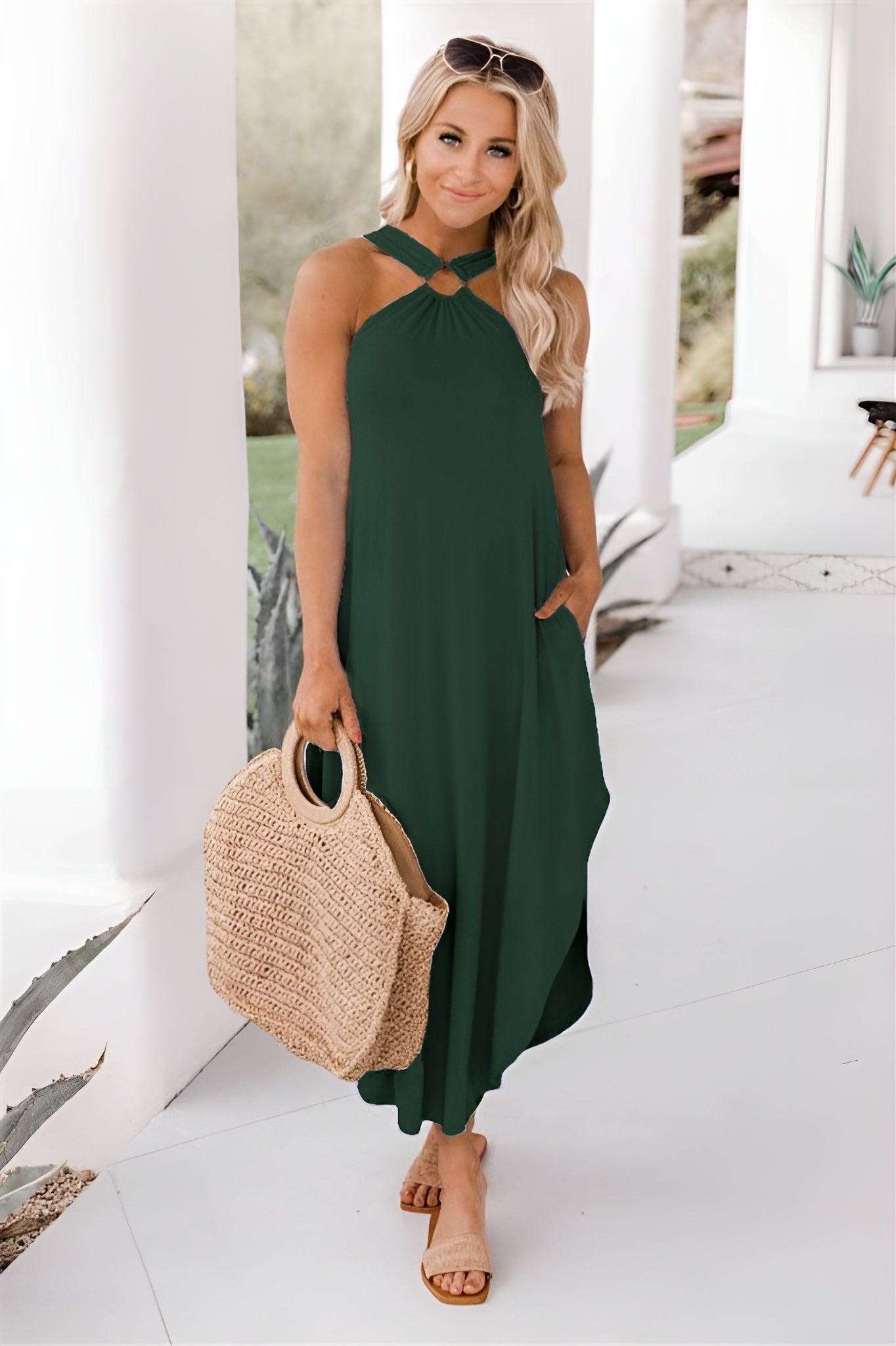 Joëlle™ | Robe à col licou