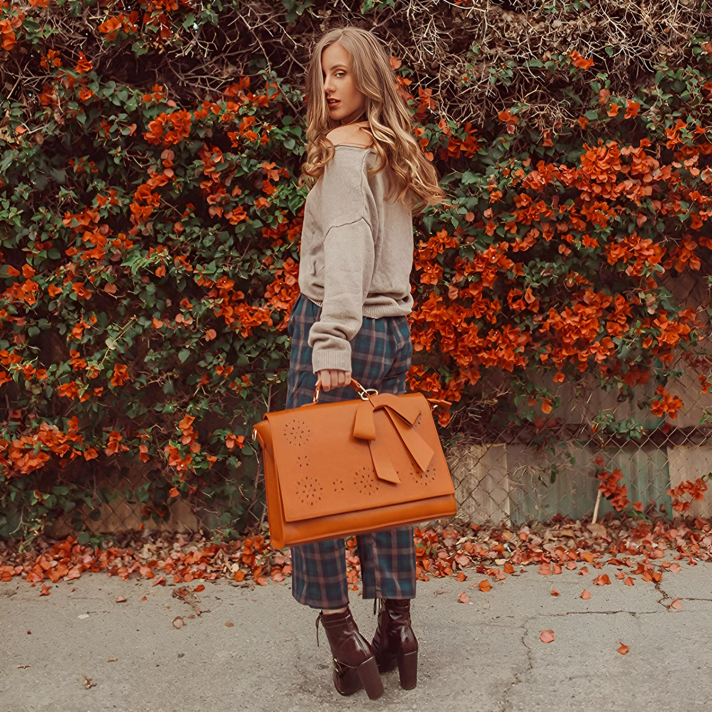 Brigitte™ | Sac à dos bandoulière avec nœuds