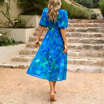 Hélène™ | Robe élégante à col en V
