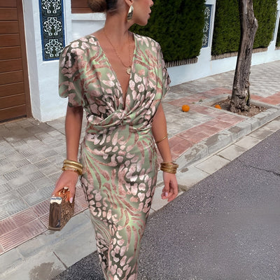 Rachelle™ | Robe longue à col en V