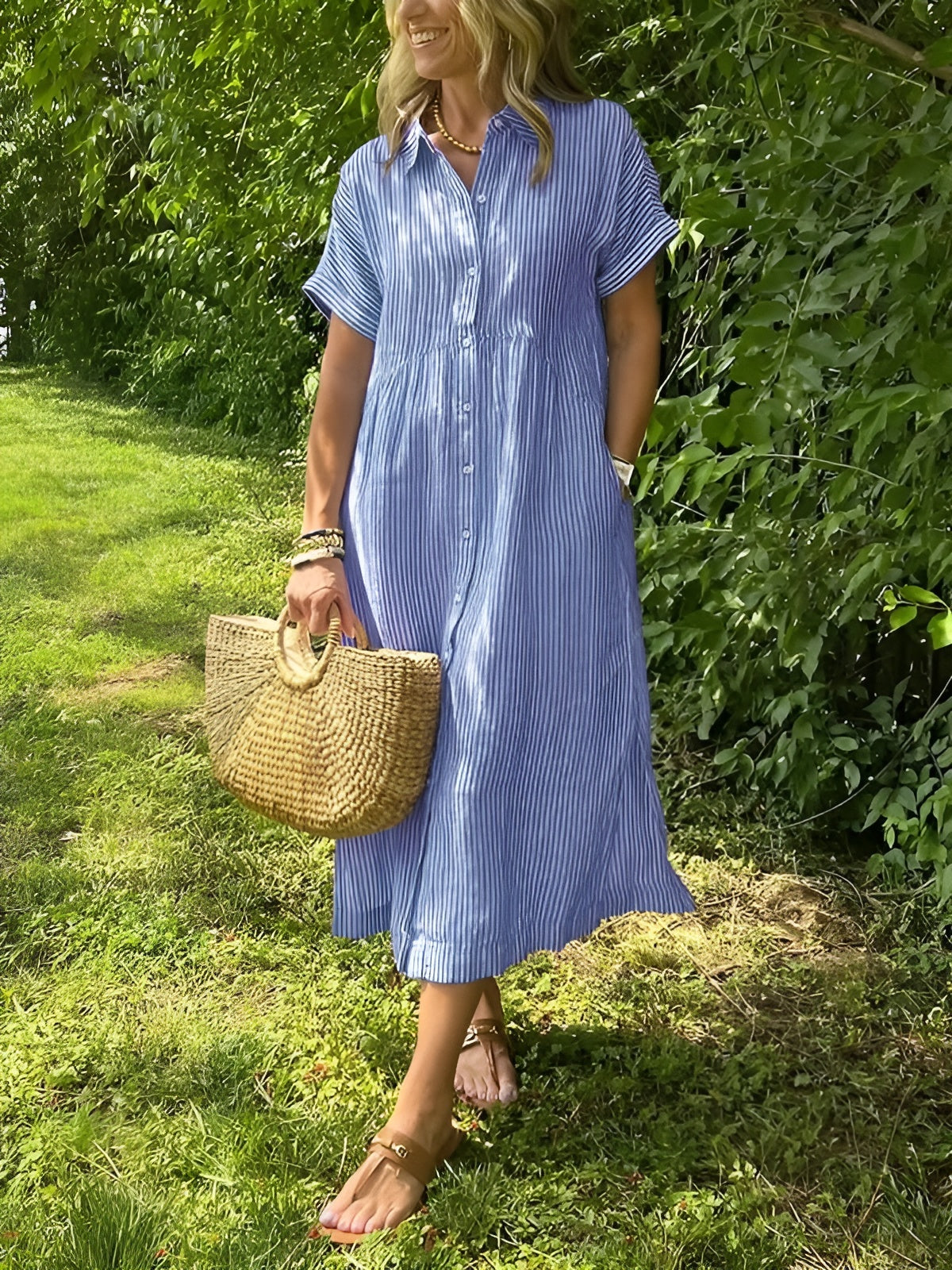 Auralie™ | Robe Chemise Rayée à Coupe Décontractée avec Poches Latérales