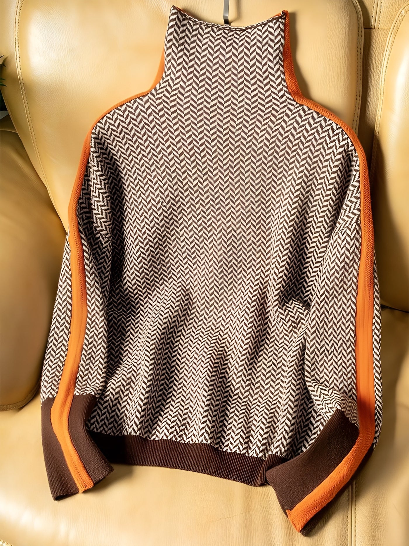 Amance™ | Pull col montant à rayures contrastées