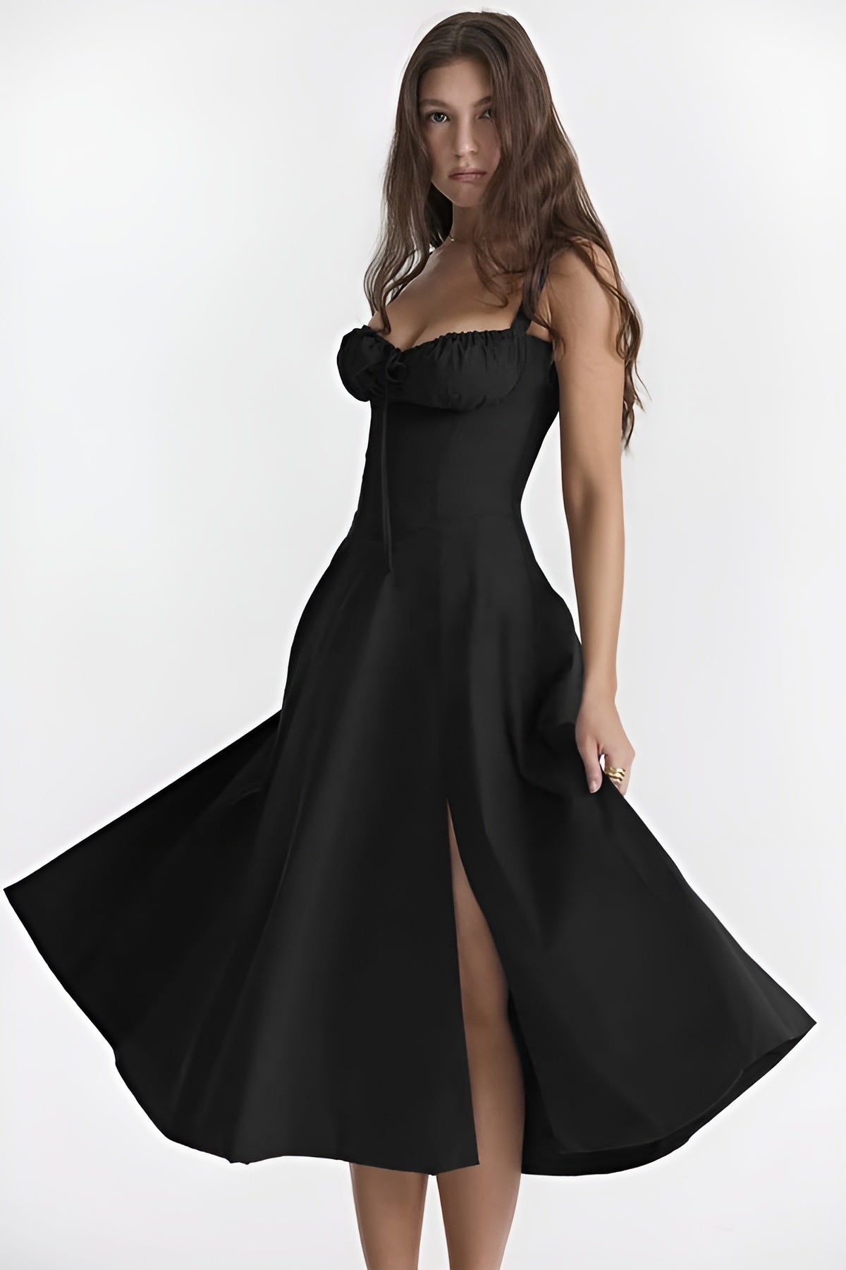 Agnes™ | S'habiller pour sculpter la silhouette